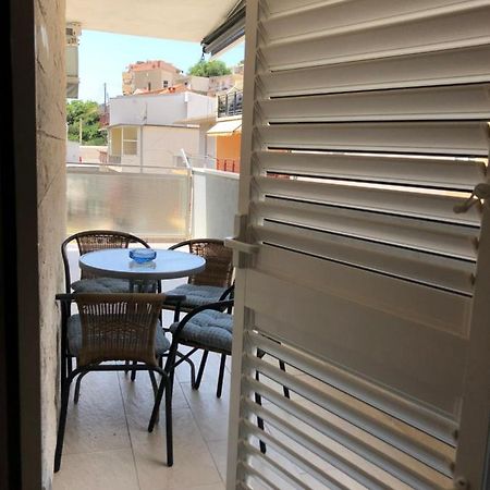 Omis - Private Ensuite Room With Balcony - Hotel Style Omiš Exterior foto